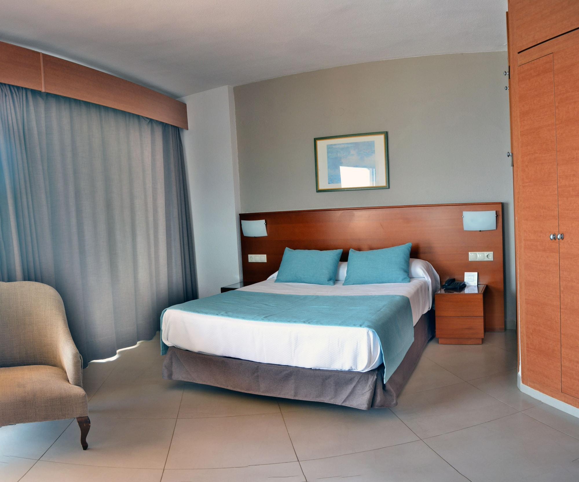 Hotel Puente Real Торремолинос Экстерьер фото