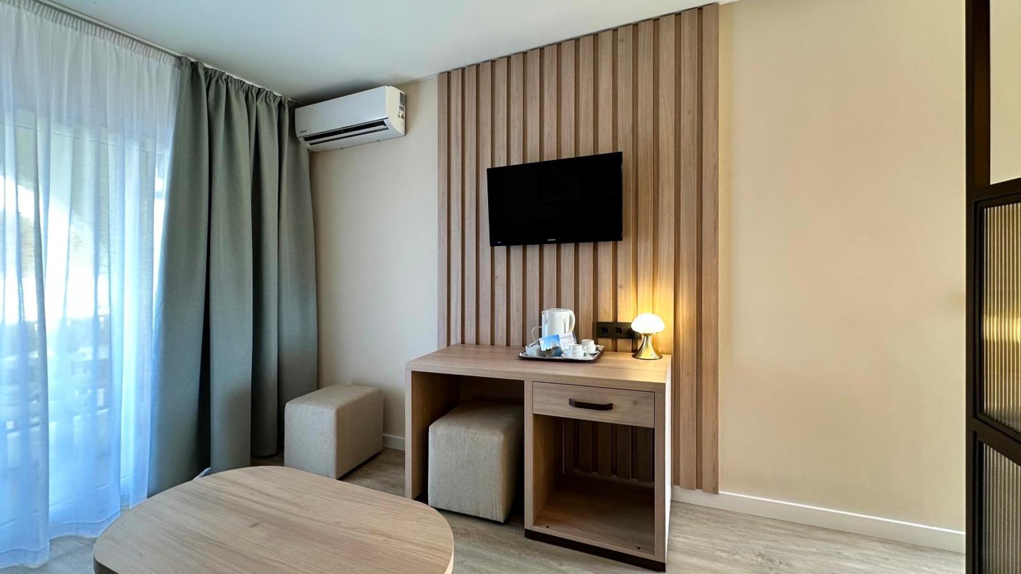 Hotel Puente Real Торремолинос Экстерьер фото