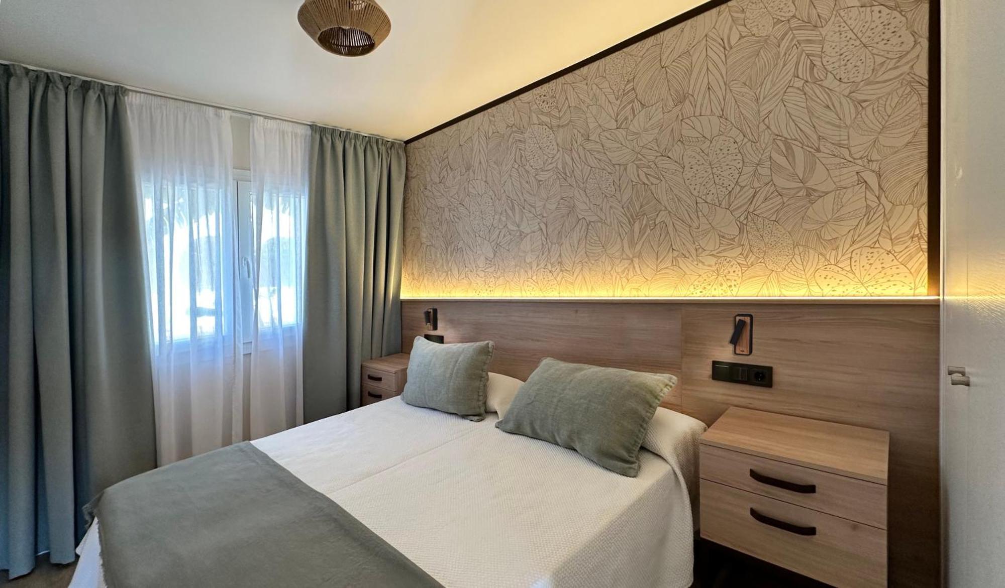 Hotel Puente Real Торремолинос Экстерьер фото